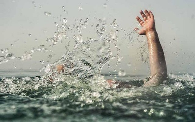 Mơ thấy có người chết đuối ở sông suối, ao hồ là sao Mơ thấy có người chết đuối ở sông suối, ao hồ là sao
